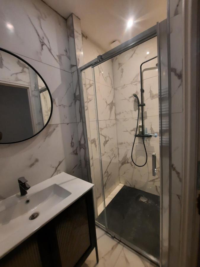 Le Refuge Du Bonheur Lägenhet Trévoux Exteriör bild